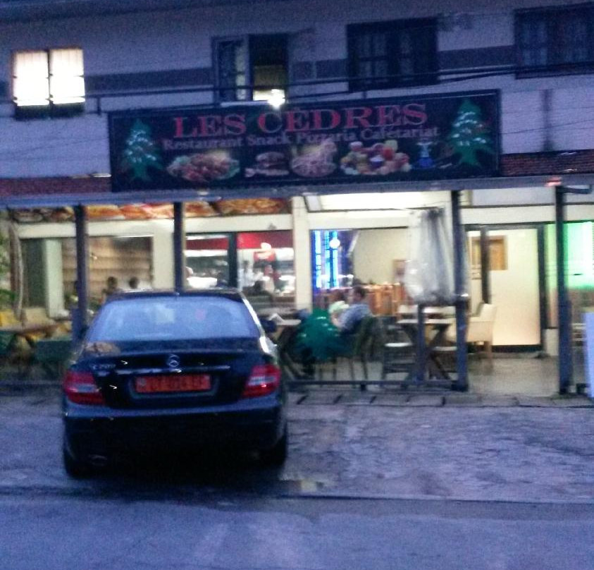 Les Cedres
