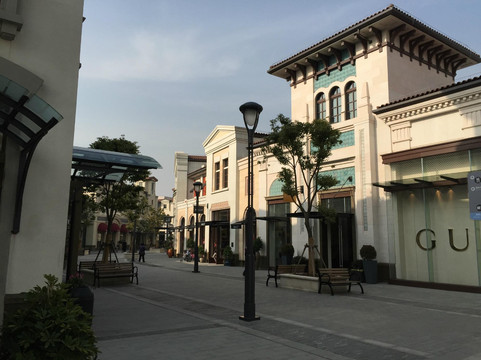 奕欧来苏州购物村-苏州市必去景点