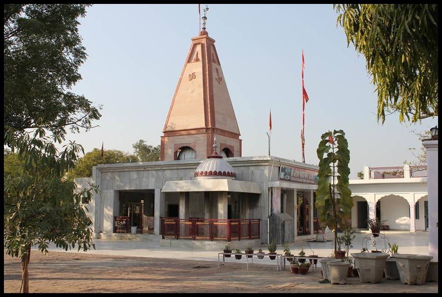 Jateshwar Mahadev Temple景点图片