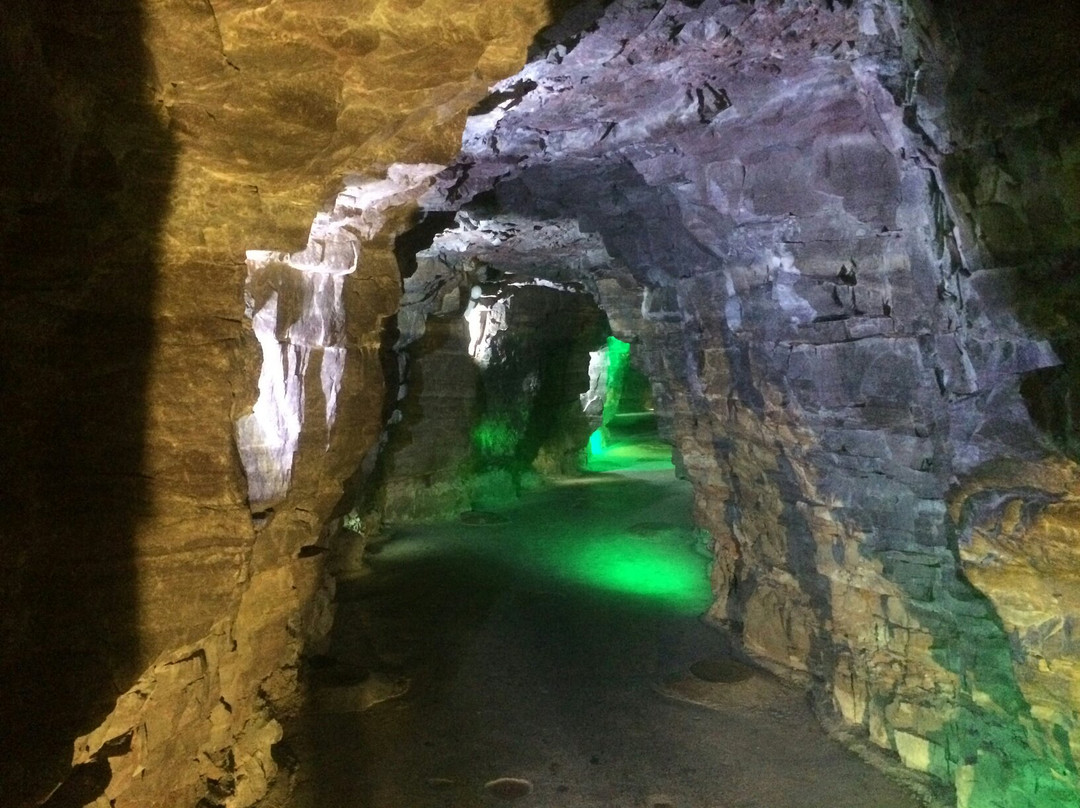 叠彩洞-修武县必去景点