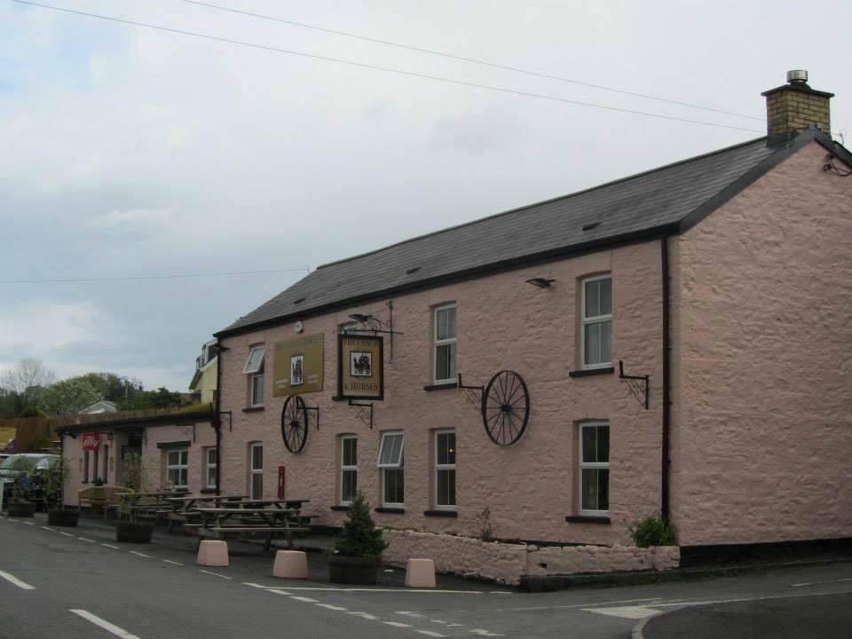 The Coach and Horses Llangynidr-浴室