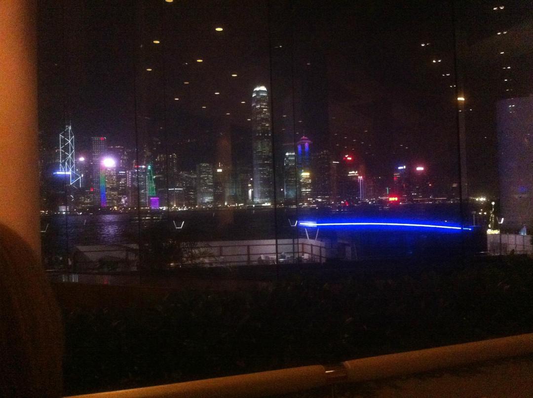 幻彩咏香江灯光表演-香港必去景点