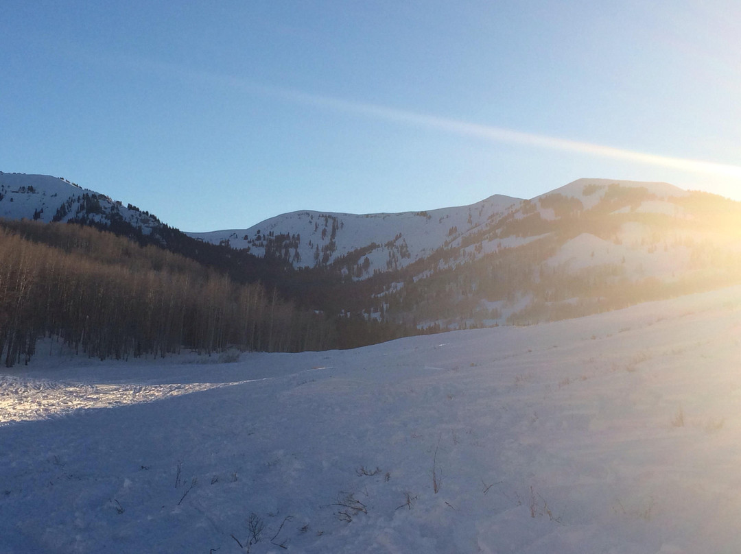Backcountry Snowmobiling-Coalville必去景点