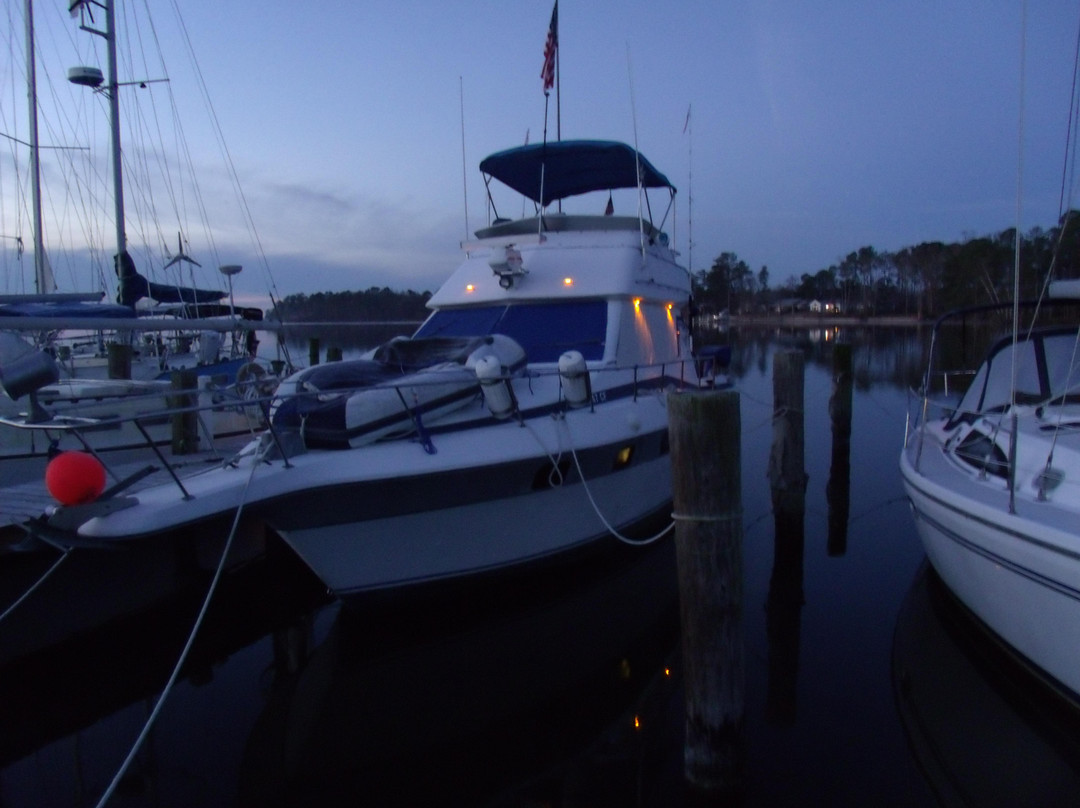 Bath Harbor Marina and Motel主图