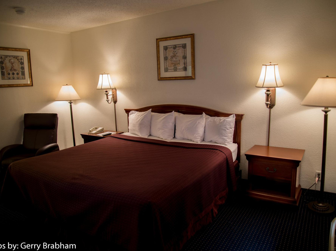 Rocky Mount Inn主图