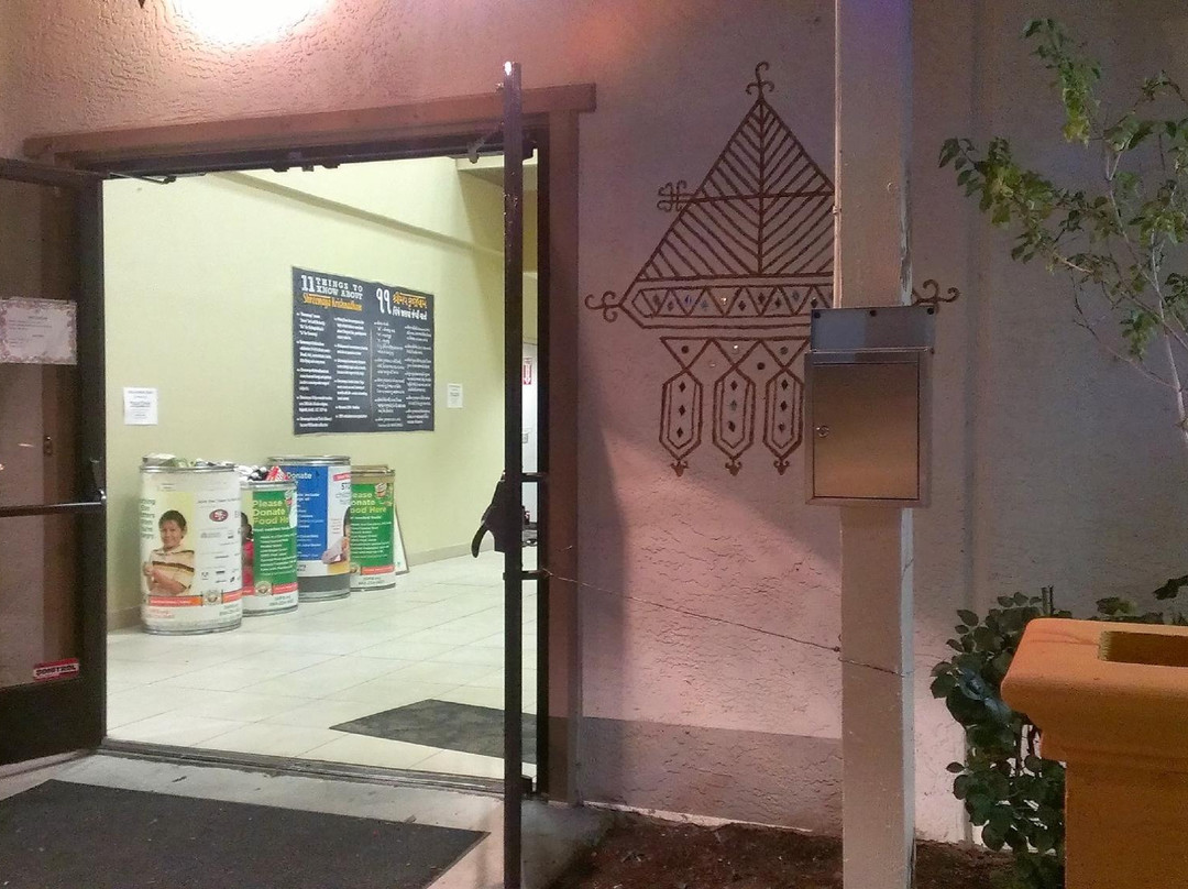 Shreemaya Krishnadham-米尔皮塔斯必去景点