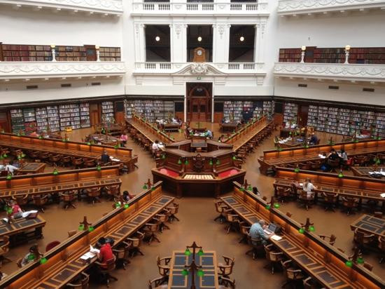 维多利亚州立图书馆-墨尔本必去景点