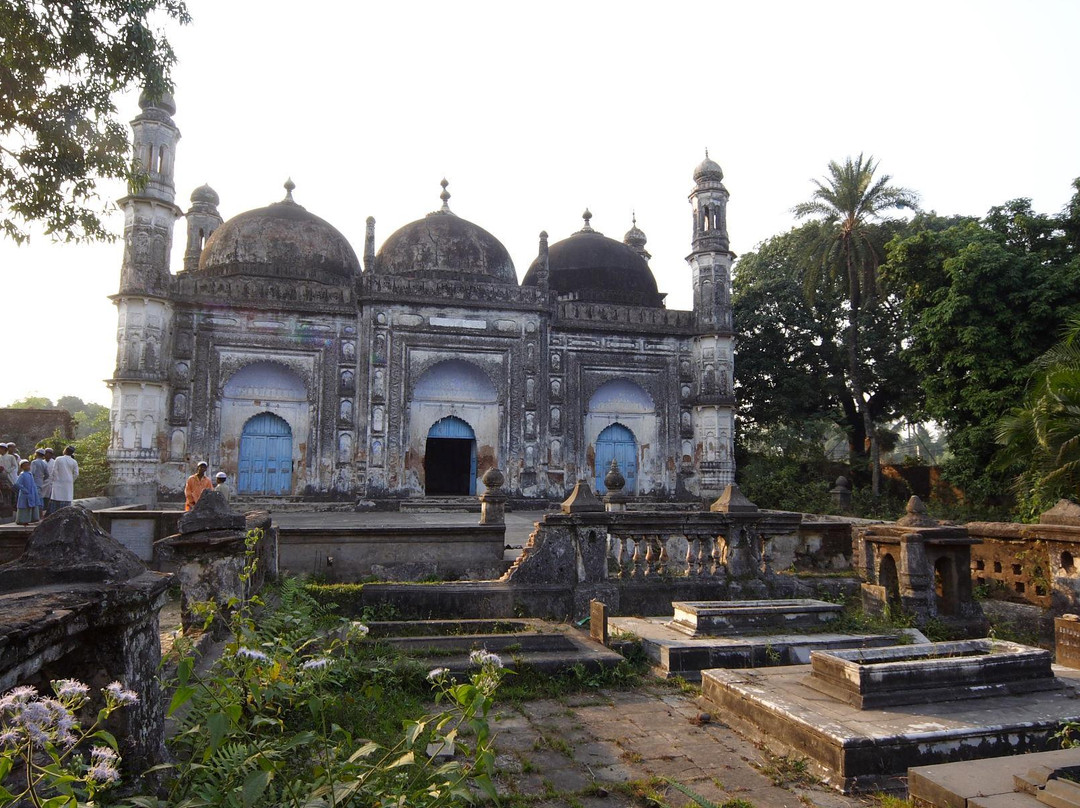 Motijheel Mosque and Cemetery-Murshidabad必去景点