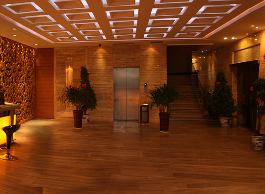 雨辰商务酒店主图