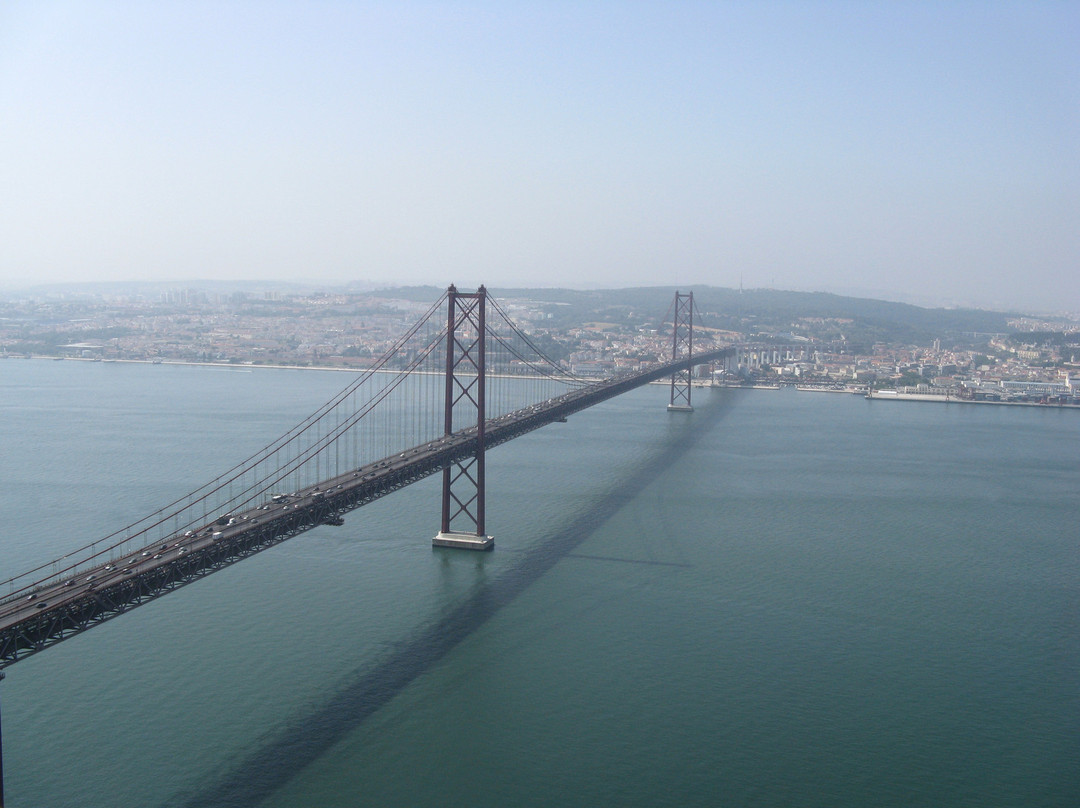 Ponte 25 de Abril-里斯本必去景点