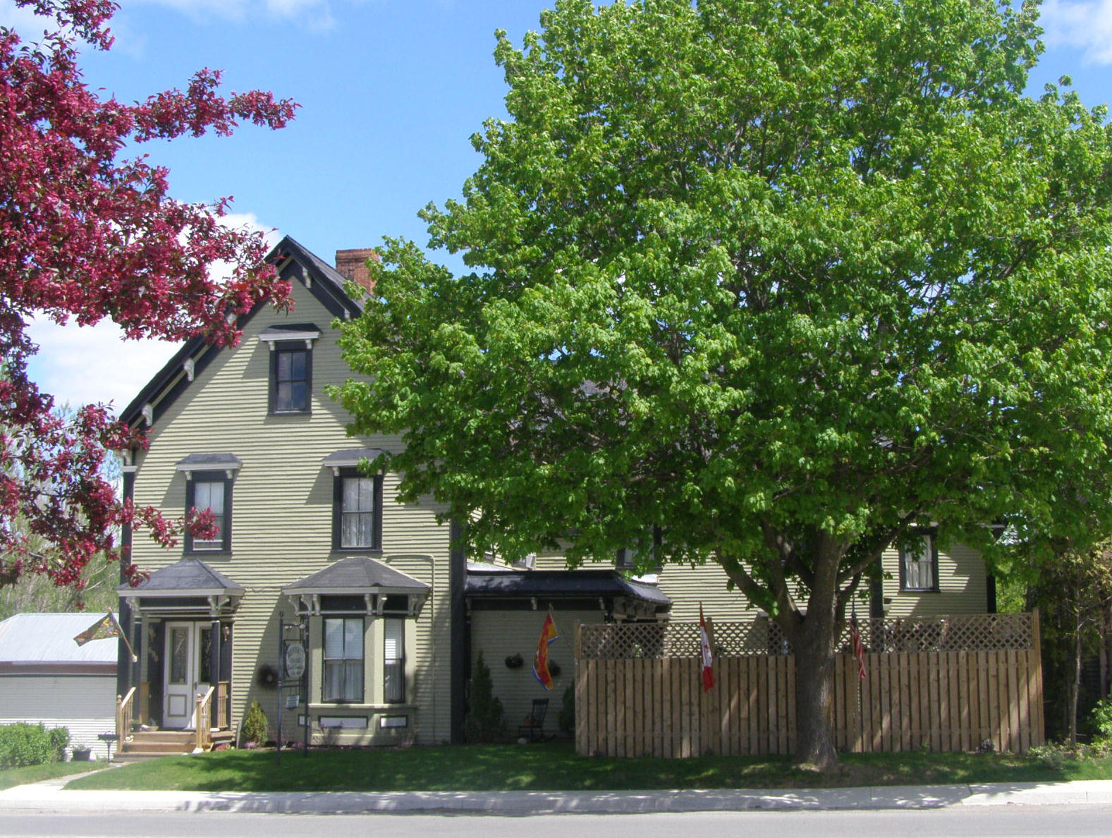 Bennett House Bed & Breakfast-官方