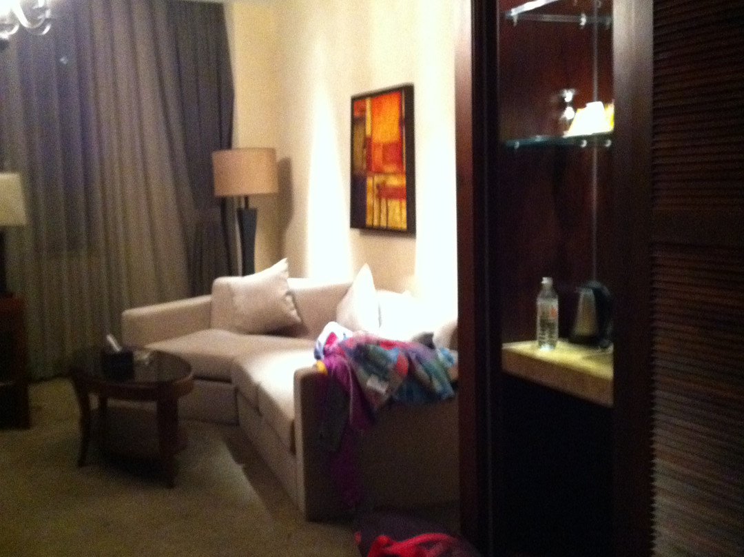 容辰国际假日酒店主图