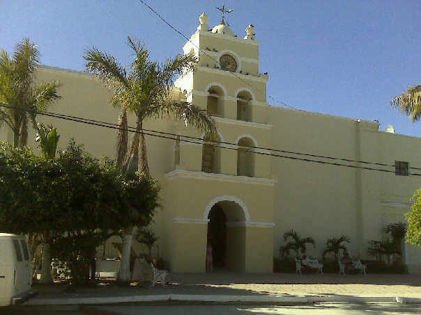 Iglesia De Nuestra Senora Pilar景点图片