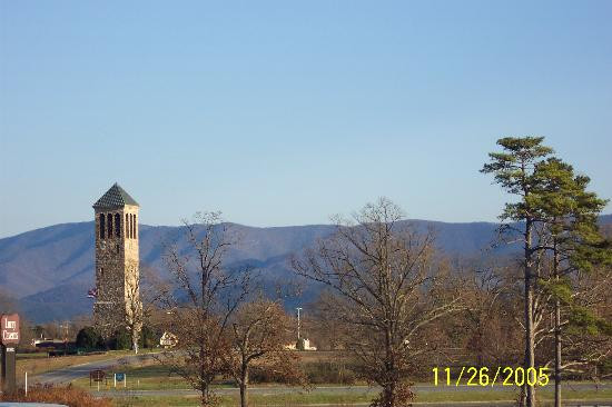 Luray Caverns-卢雷必去景点