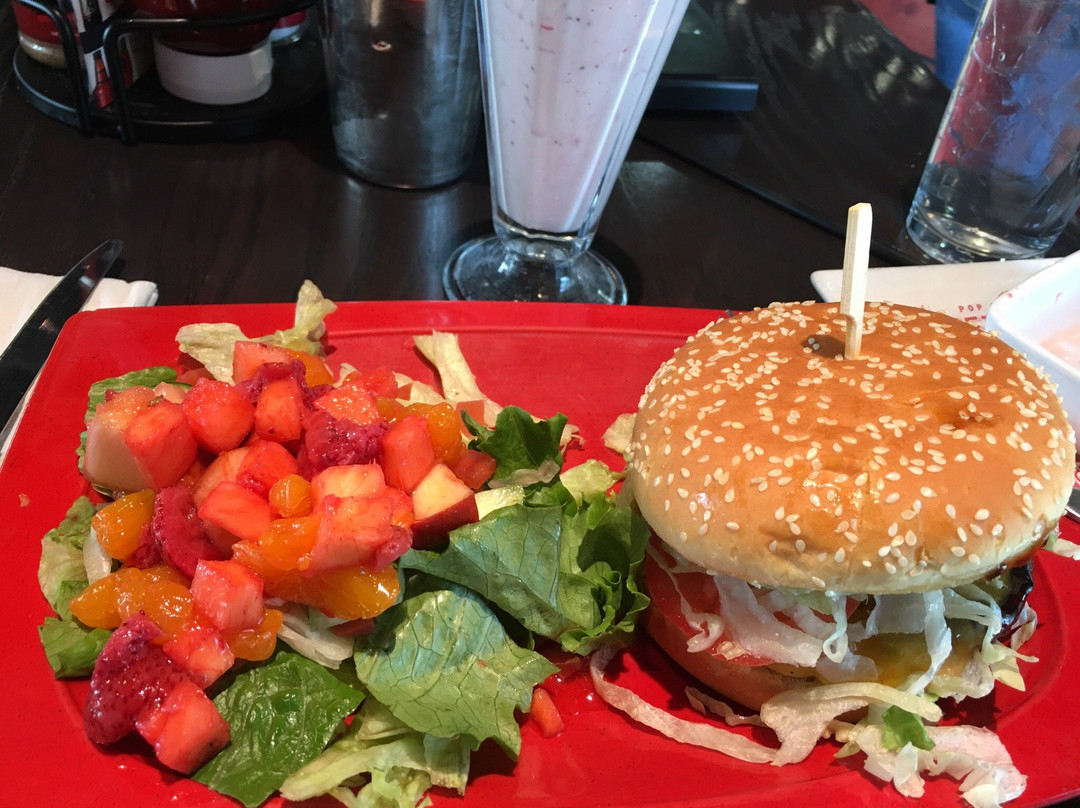 Red Robin Gourmet Burgers And Brews