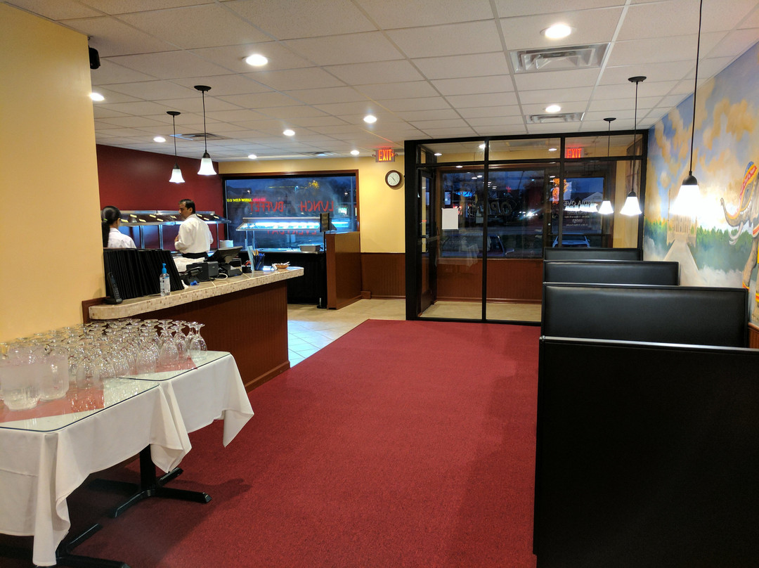 鲍灵格林餐馆和美食-India Oven