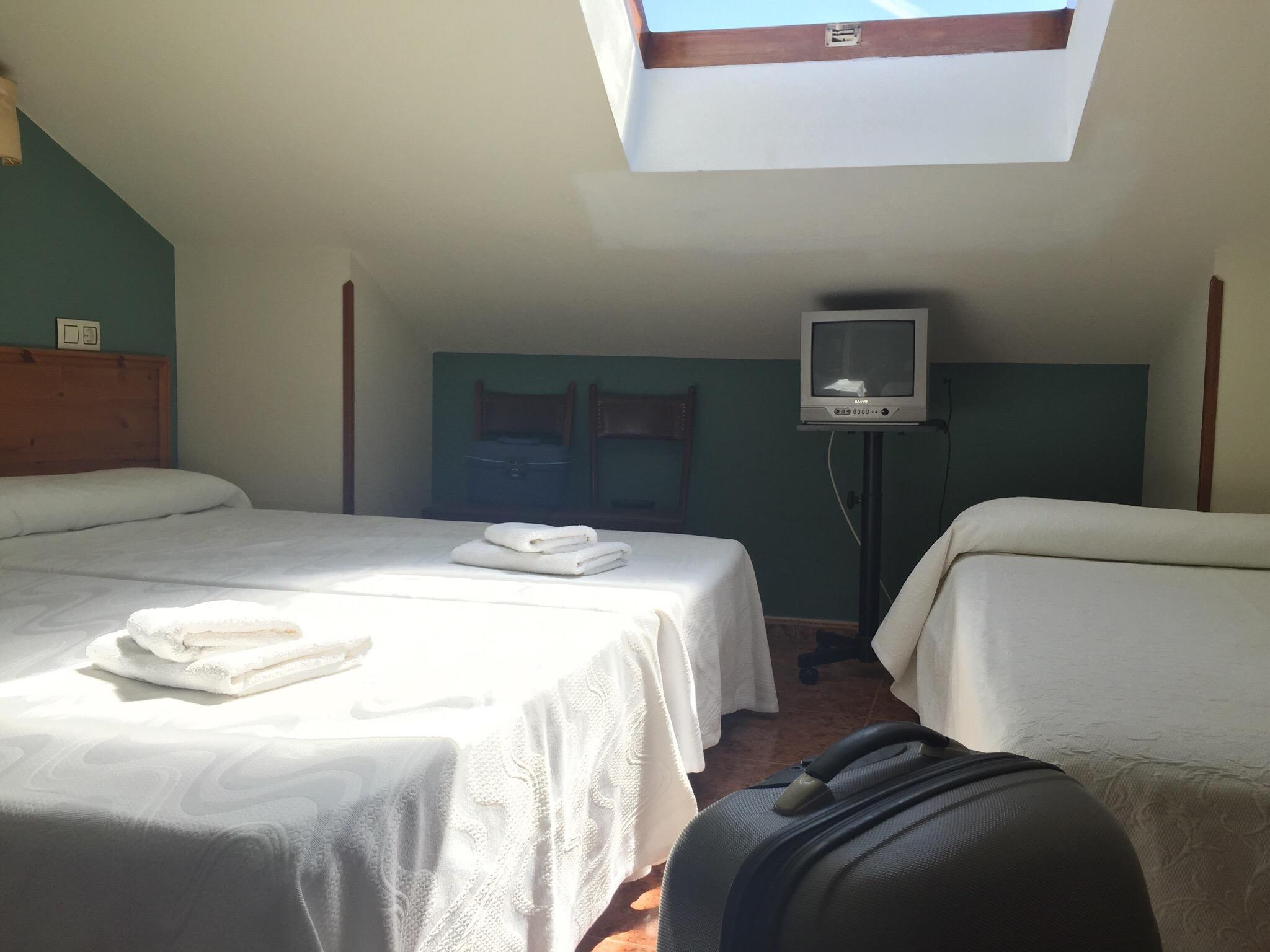 Hotel Hermanos Pilar-官方