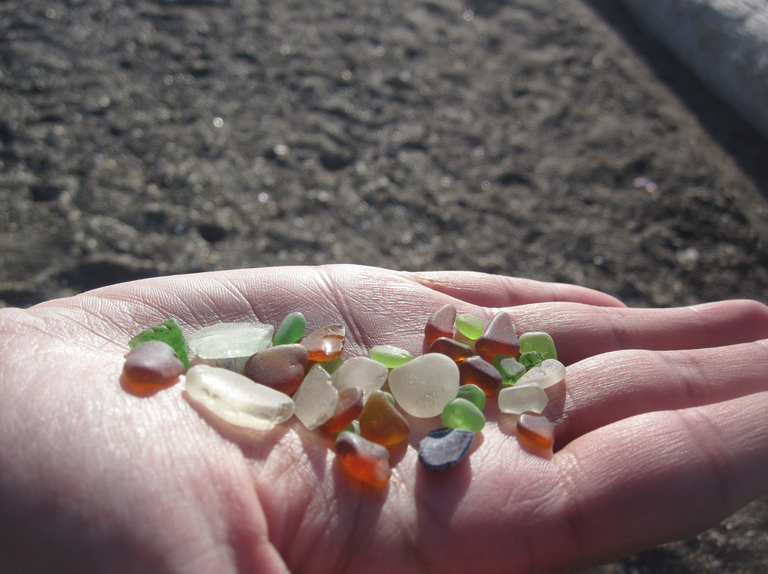 Glass Beach-布拉格堡必去景点