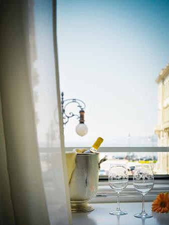 Hotel Duchi Vis a Vis