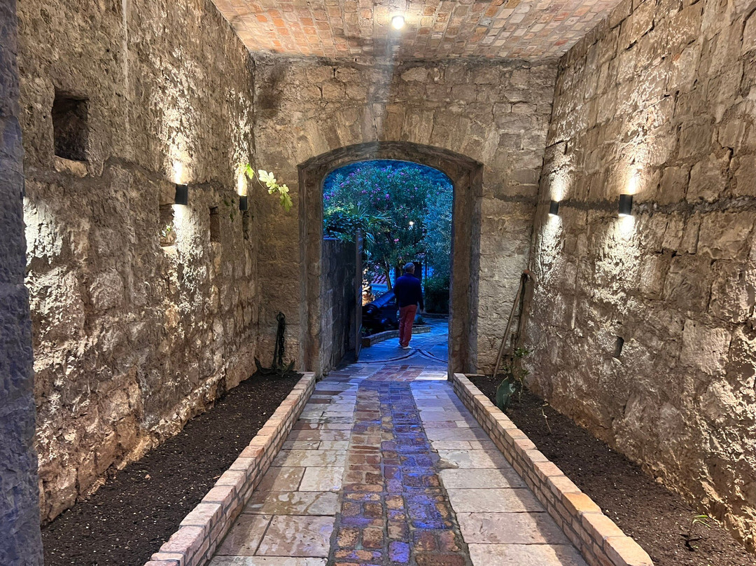 Forte Rose Hotel And Restaurant主图
