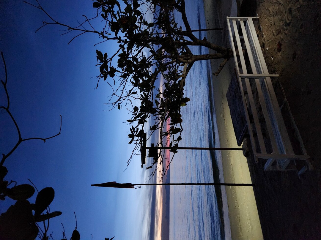 Palani White Beach-Balud必去景点