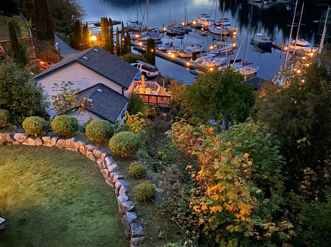 Sunshine Coast Resort Hotel & Marina主图