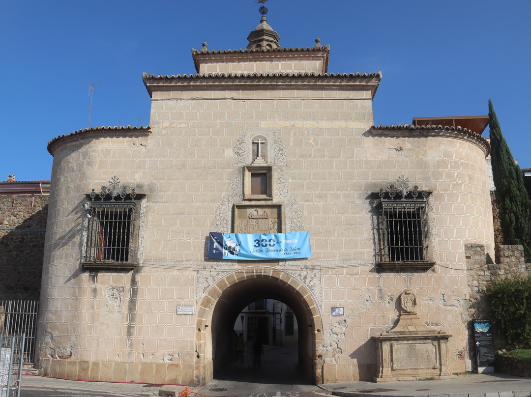 Puerta de Trujillo-Plasencia必去景点