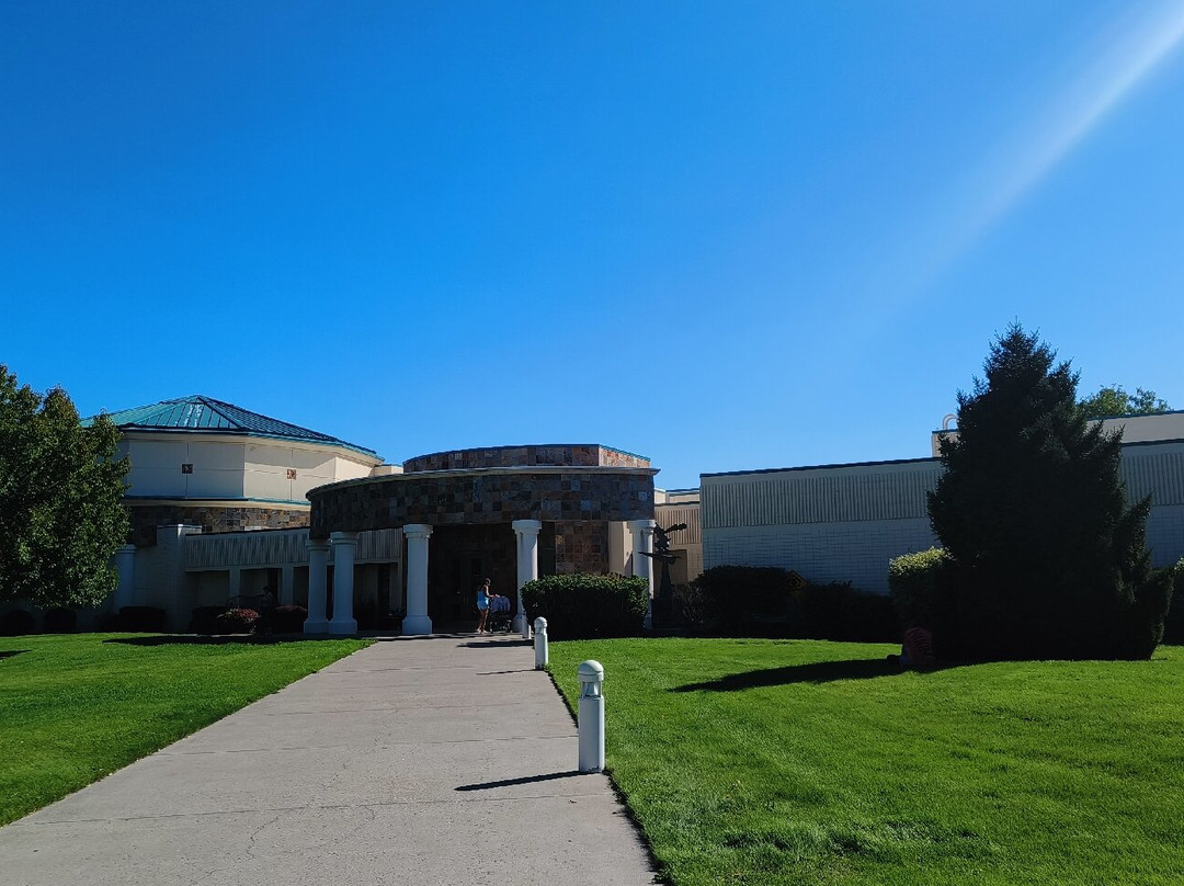 Herrett Center for Arts and Science-特温福尔斯必去景点