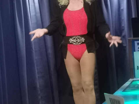 Lively Lady Cabaret Lounge-科斯塔特吉塞必去景点