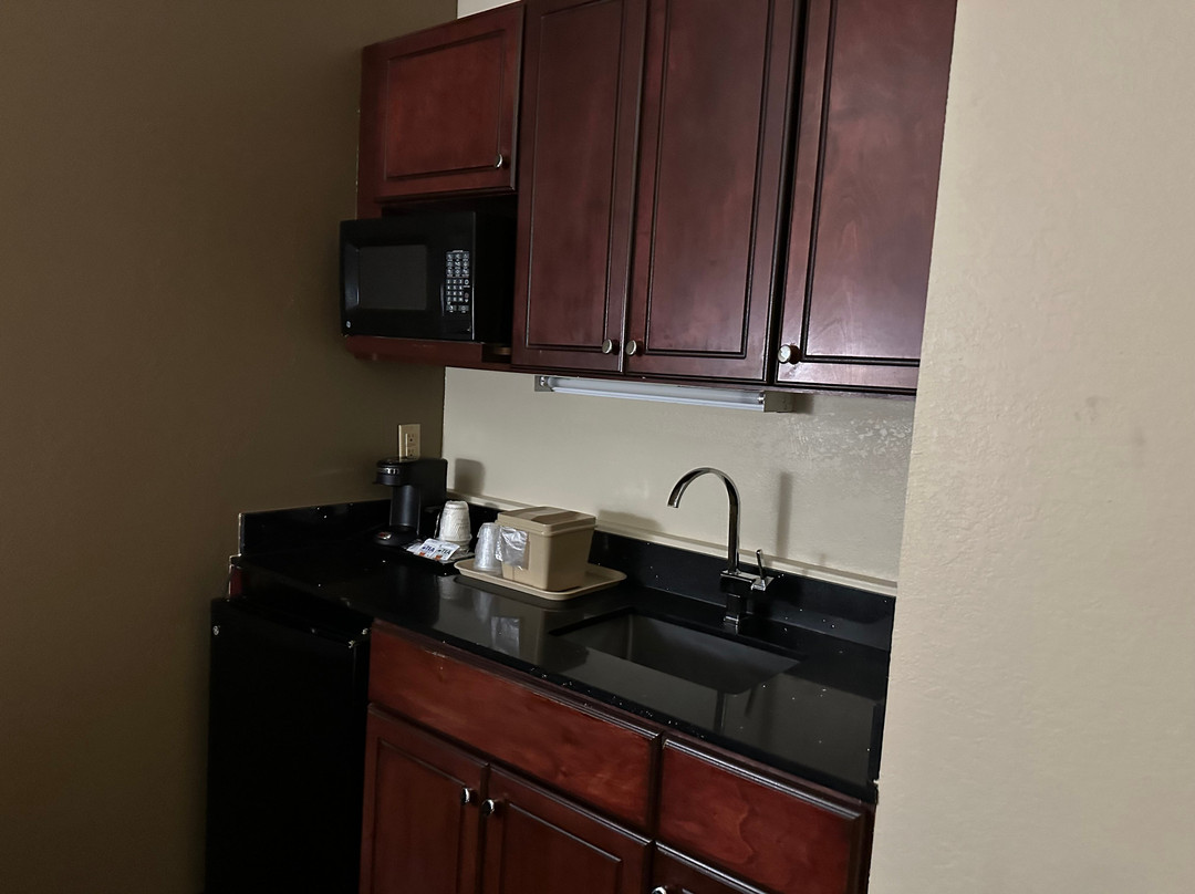 Comfort Inn & Suites主图