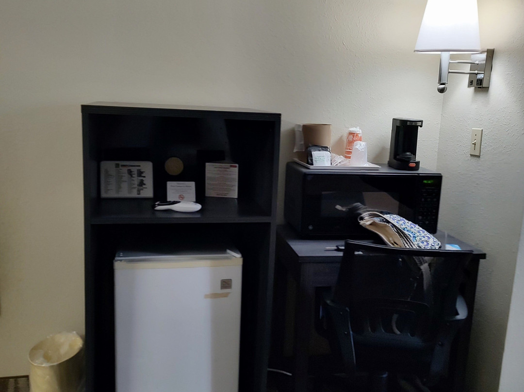 Quality Inn & Suites North Lima - Boardman主图