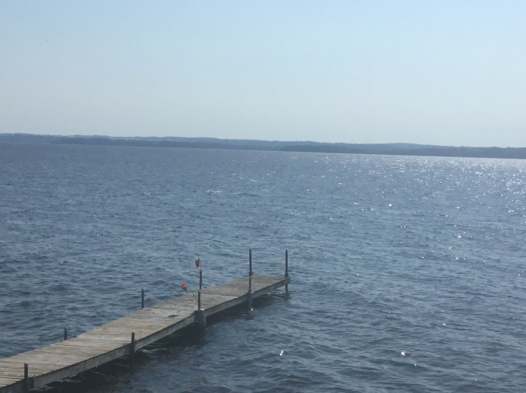 Sunshine Cove Cottage Resort