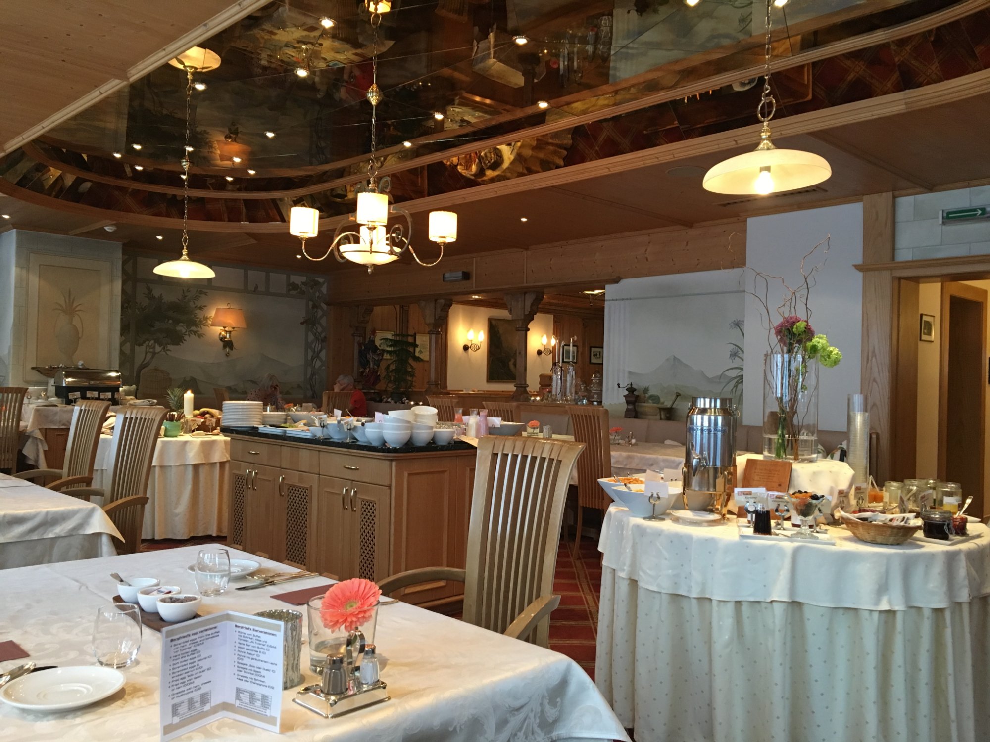 Aktiv- & Wellnesshotel Bergfried-餐饮