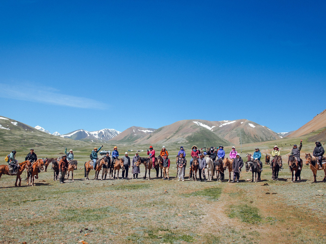 Altai Nomads Travel-Olgiy必去景点