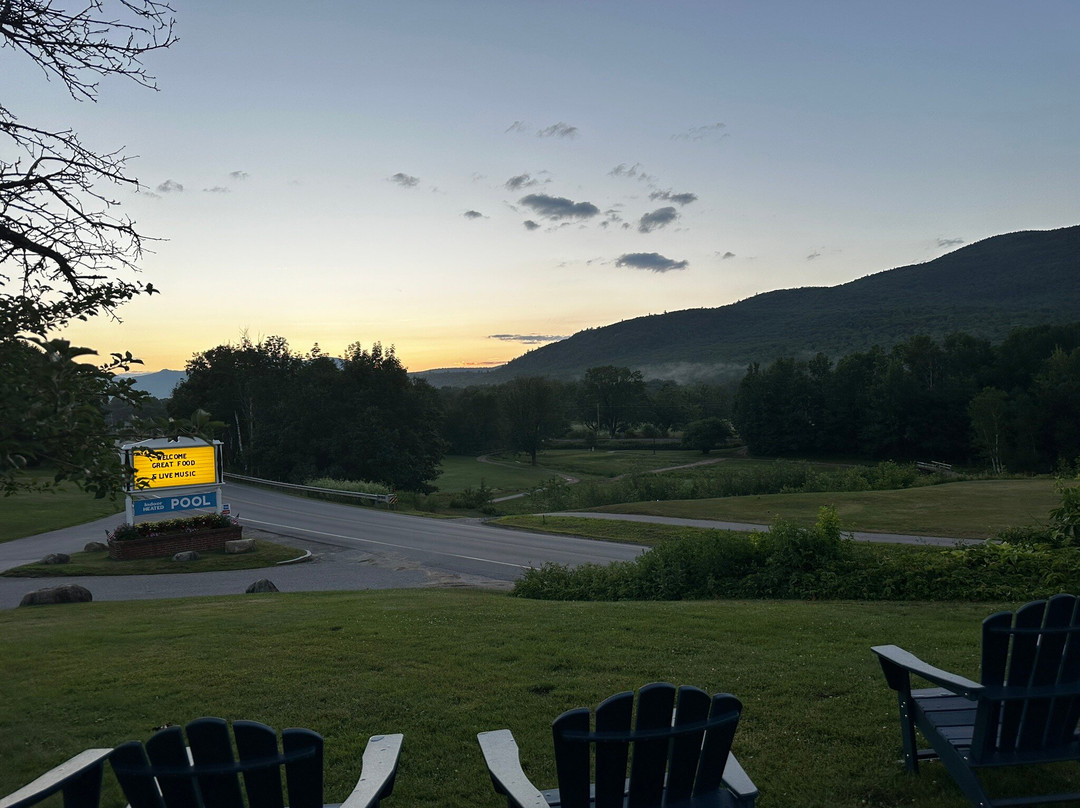 Town & Country Inn And Resort主图