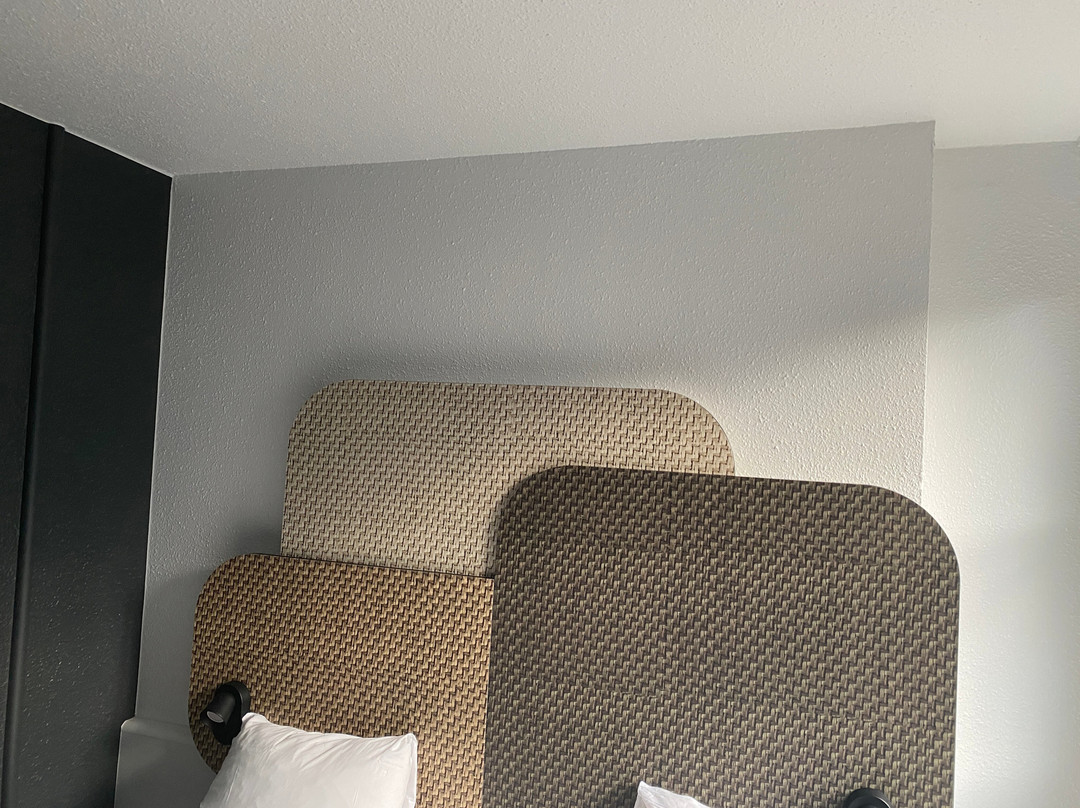 B&B HOTEL Arras Centre Les Places主图