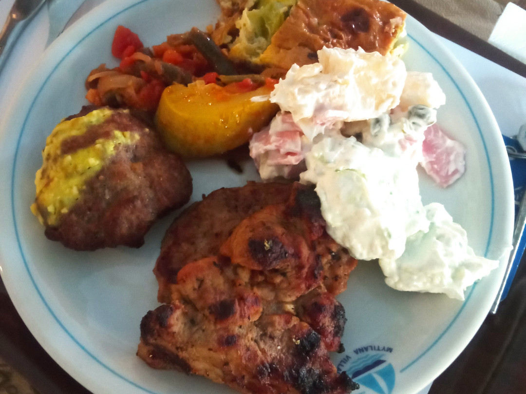 米缇莱那田园酒店主图