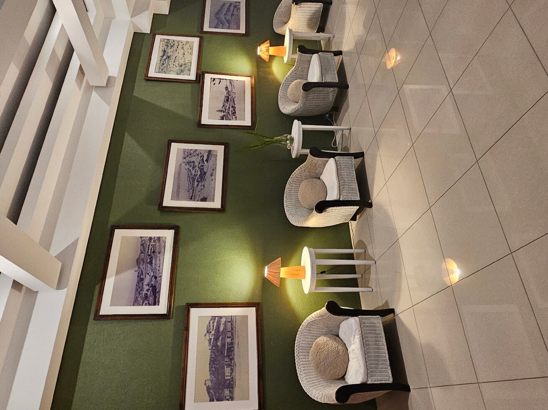 格林蒙特海滩度假酒店主图