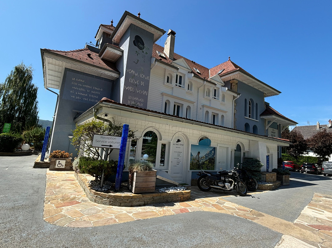 Hôtel La Maison Bleue主图