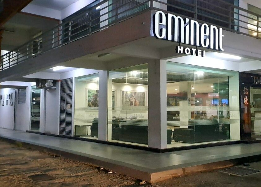 艾门纳特酒店主图