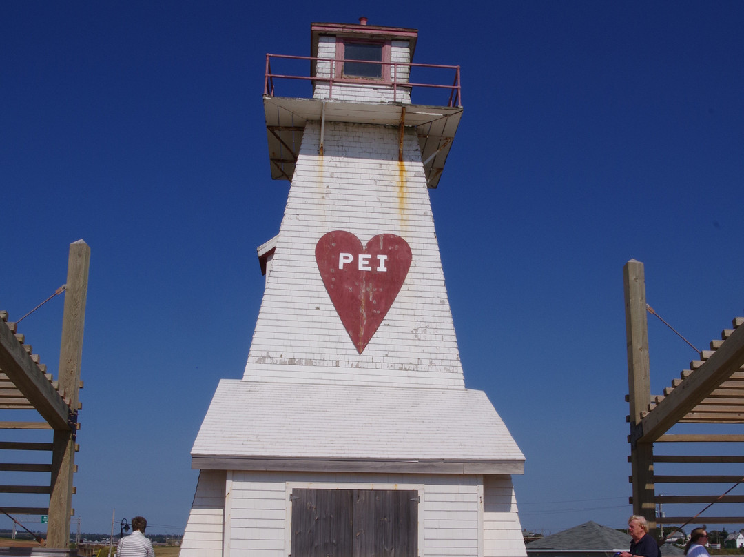 Port Borden Front Range Lighthouse-Borden-Carleton必去景点