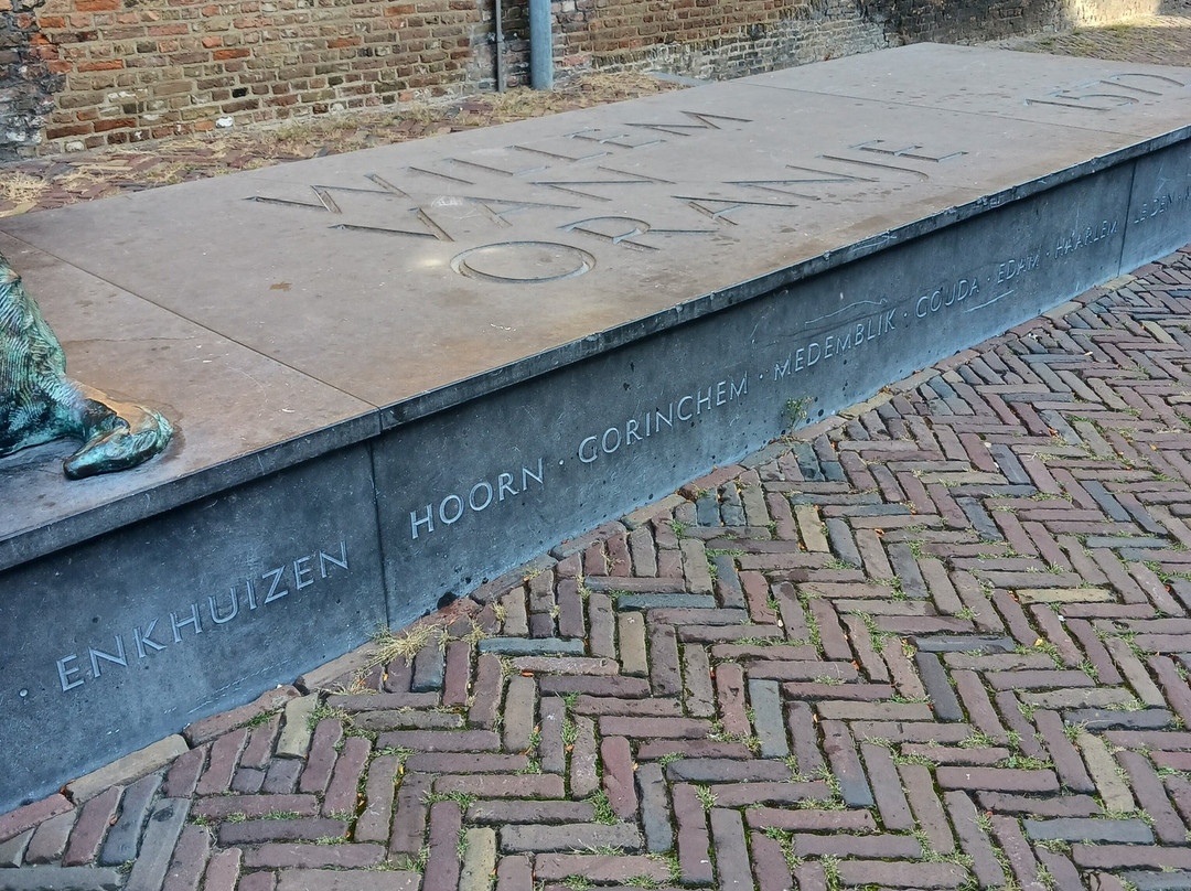 Statue of Willem van Oranje-多德雷赫特必去景点