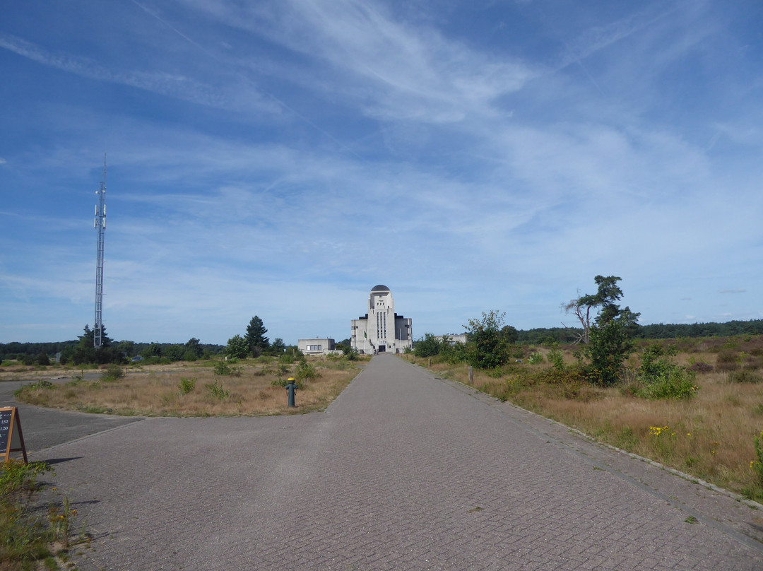 Radio Kootwijk Building景点图片
