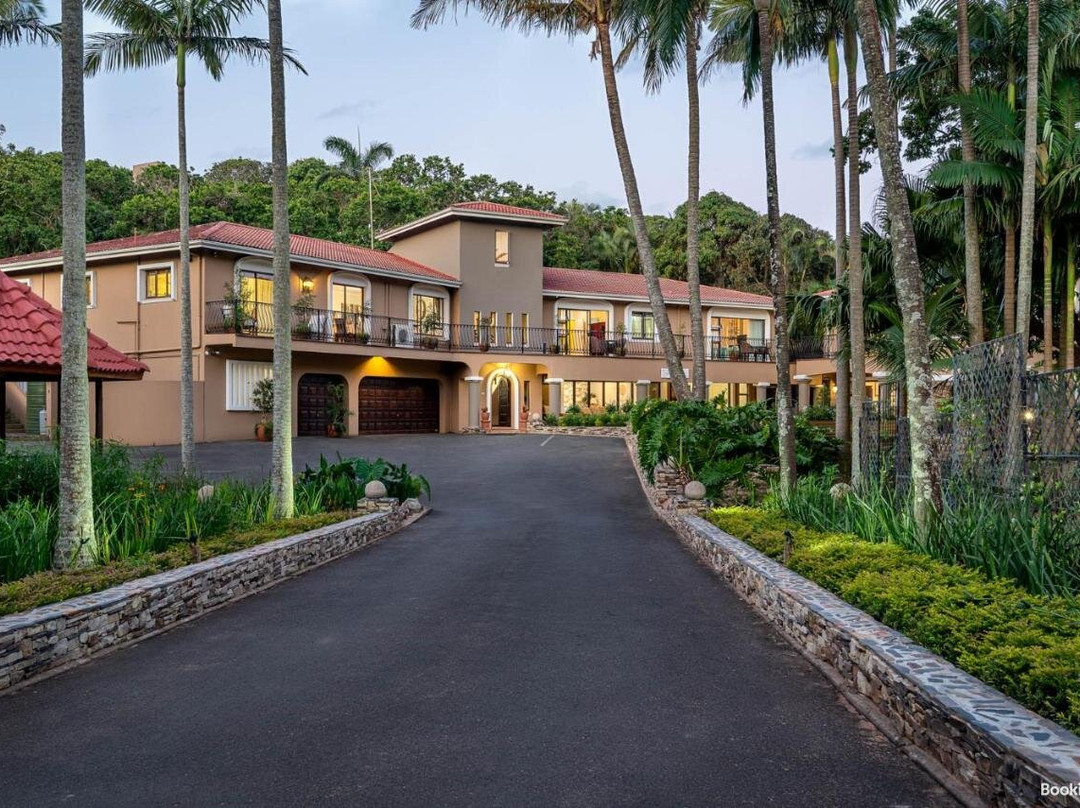 2 on Valley Villa主图