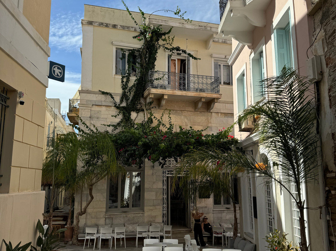 Ermoupolis City Hall-埃尔穆波利必去景点