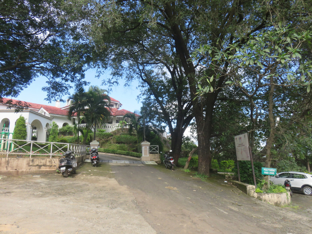 MPT Rock End Manor Pachmarhi主图