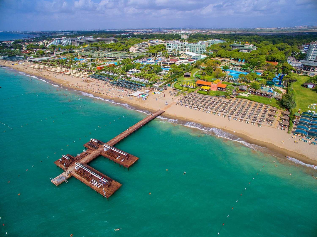 Gloria Verde Resort主图