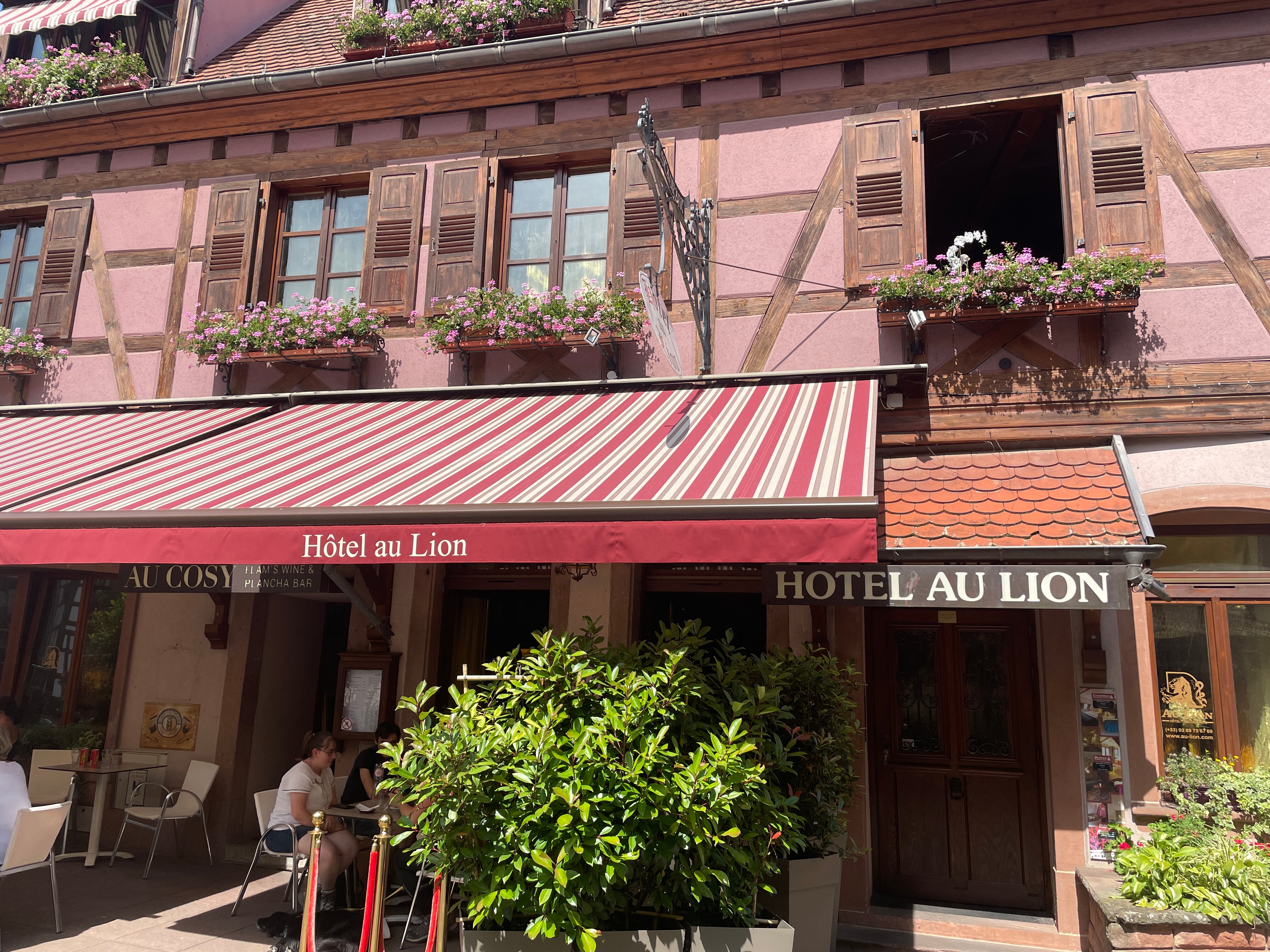 Hôtel Au Lion-浴室