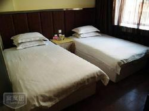 哈尔滨燕达宾馆崇德店主图