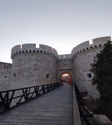 Belgrade Umbrella Tours-贝尔格莱德必去景点